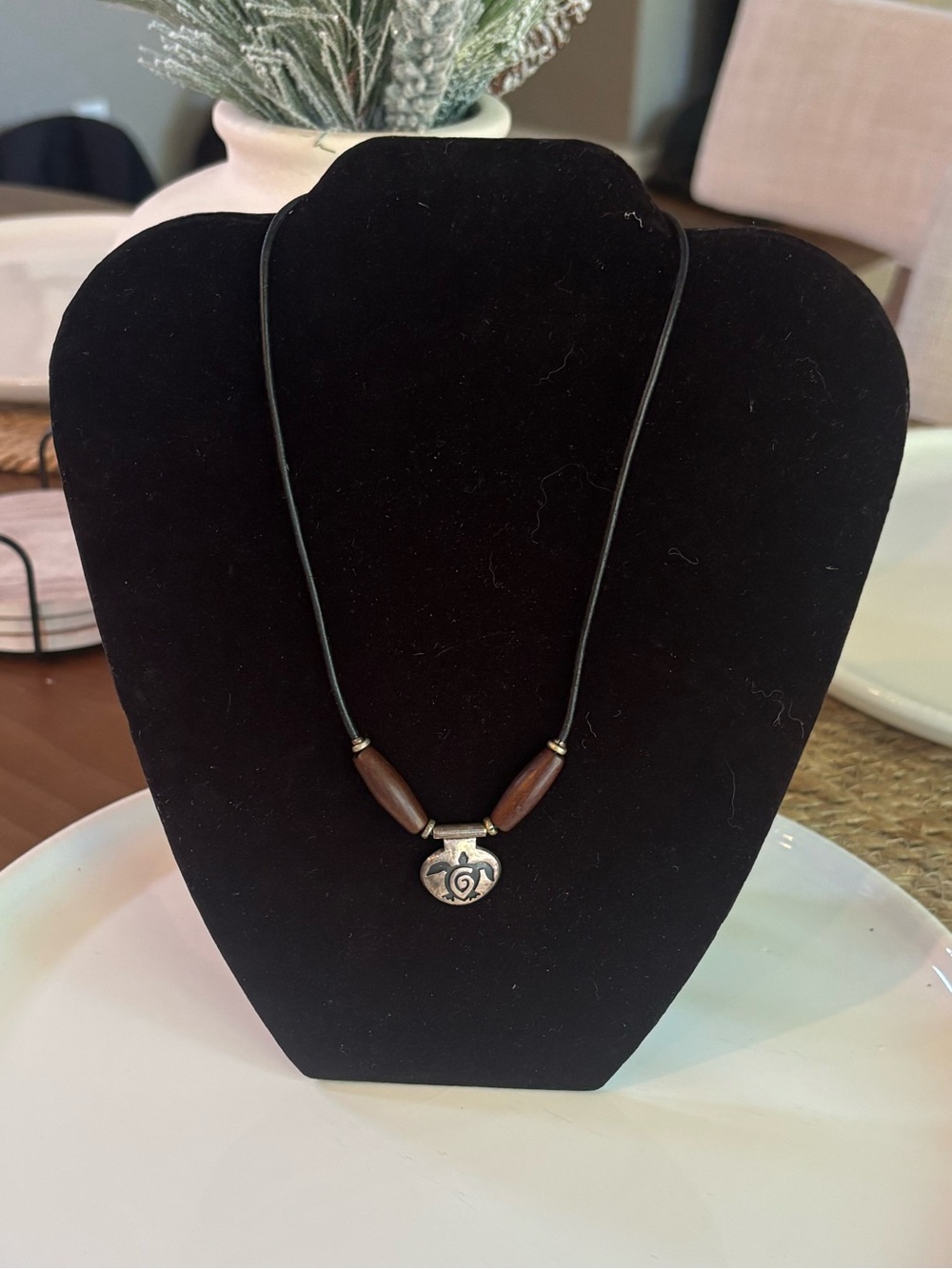 Vintage Navajo Sterling Silver Turtle Pendant Necklace 16" Wood Leather Cord